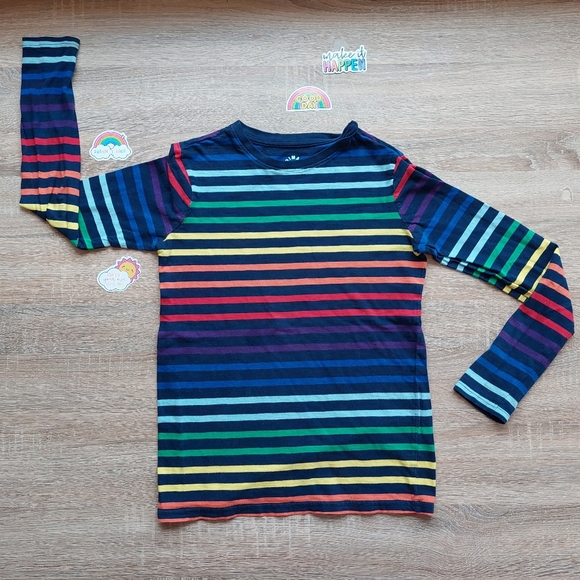 Bundle of Primary tees 10-12 - Picture 3 of 16